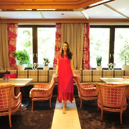 Otel Seefelderin - Boutiquehotel St. Georg Seefeld in Tirol