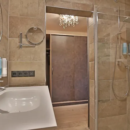 Seefelderin - Boutiquehotel St. Georg 4* Ζέεφελντ