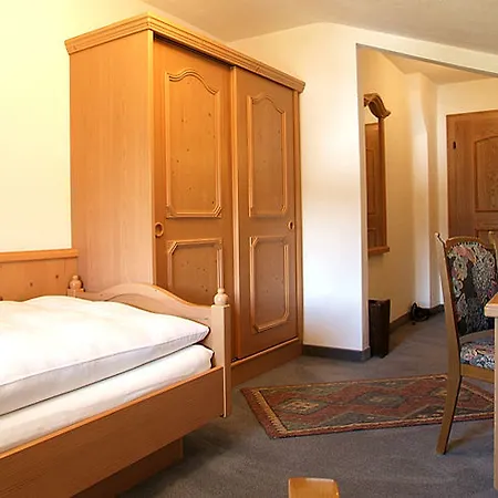 Seefelderin - Boutiquehotel St. Georg 4* Ζέεφελντ